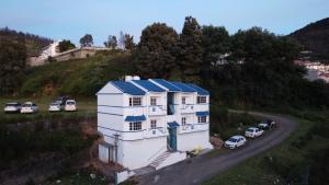 Cozy Ooty Resort