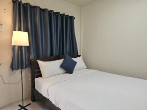 Friends Retreat - Phuket Airport