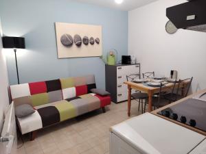 Charmant appartement sur VALREAS