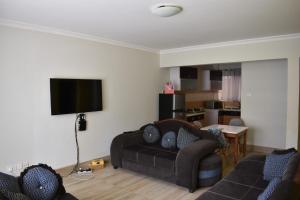 Rosslyn View Apartments Ruaka