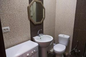 Hotel The Builder 124