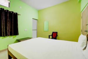 Hotel O Holiday Hotel