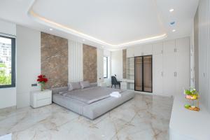 Villa B2-34 Long Cung - 100m tới biển