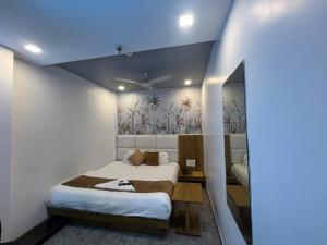Hotel secure inn saroli