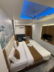 Hotel secure inn kadodara road