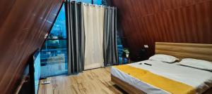 Kansro Hive resort