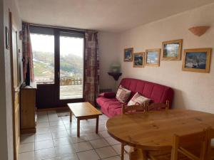 Appartement avec terrasse magnifique vue montagne