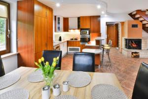 Comfortable holiday villa, Święcianowo