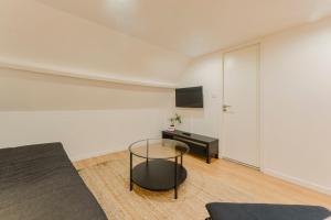 Bright, fully-equipped apartment in central Lille