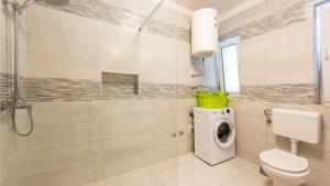 Apartman Max by Villas Guide