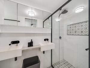 Aurora Pacific Unit 12