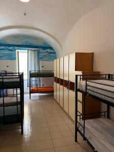 Seven Hostel & Rooms