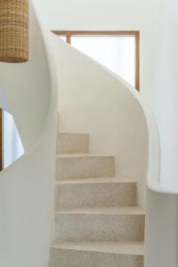 Villa Jaran - NEW 2BR Uluwatu Escape with Rooftop, Near Beaches!