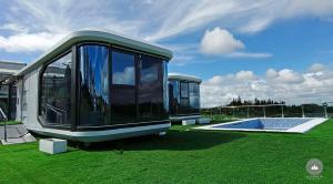 Windy Peak Tagaytay - Cabin & Capsule House