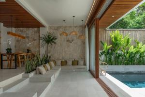 Villa Jaran - NEW 2BR Uluwatu Escape with Rooftop, Near Beaches!