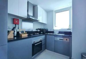 Amazing Canal View 2 BR sweet retreat