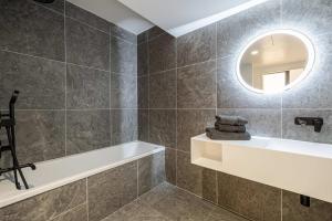 Superb terrace apartment in Monaco-Beausoleil