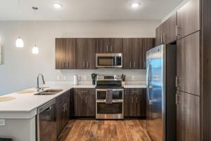 CozySuites At Penrose