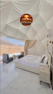 RUM MARS VALLEY BUBBLE lUXURY CAMP