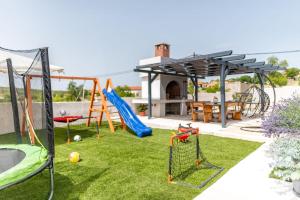 Villa Katarina with pool and jacuzzi