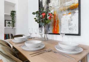 Kensington Olympic Residence