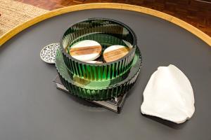 Table Mountain Views - Stylish Gardens Apartment