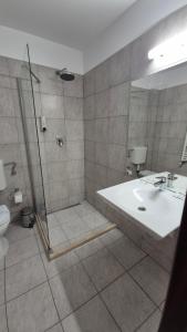 Hotel Imperial Timisoara by JR