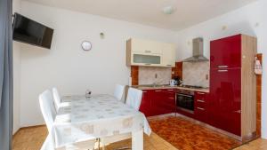 Charm Apartment by Villas Guide