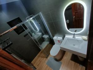 La Vita E Bella Tagaytay Thermal Pool Billiards Videoke Wifi Nefflix