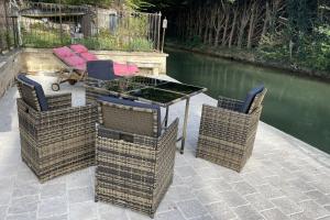 Le Clos de lArmançon - Maisons de charme au bord de la rivière - Classé 4 étoiles