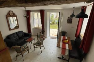 Le Clos de lArmançon - Maisons de charme au bord de la rivière - Classé 4 étoiles