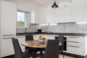 Villa Ca' La Luna by Klodge img44