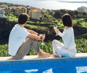 Sunny Ocean View Villa - Calma