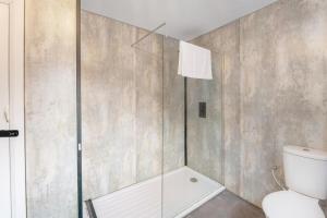 4 BDR House By Astra Residences Short Lets & Serviced Accommodation Stanley