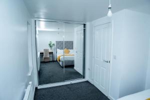 1 minute walk to Liverpool Stadium Free Private Parking, Anfield Liverpool Entire House