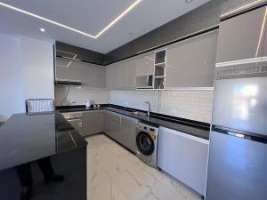 Luxury Panorama Sea View Residence with sky pool