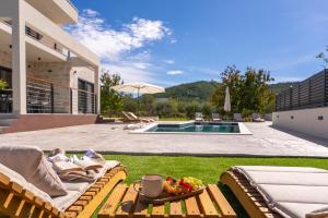 NEW! Stylish 4-Bedroom Villa Agrosa with 30 m2 Private Pool, Hydromassage, Finnish Sauna and Fun zone