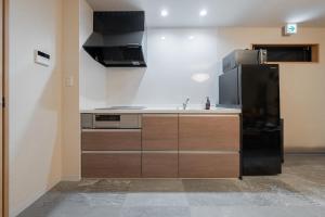 徹 京都駅近く グループ利用に最適な一軒家 ベッド9台 お風呂2台 トイレ3台