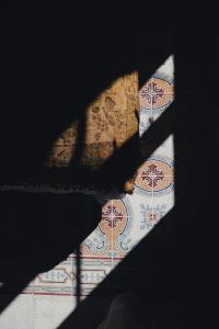 Rays Suites 1 - Stylish corner apartment with balcony