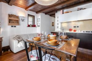 Hostdomus - Eagle Apartment