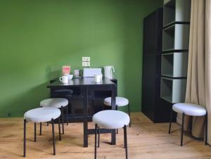 Apartment with pool at the foot of the slopes