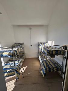 Seven Hostel & Rooms