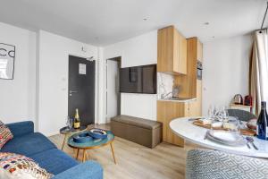 156 Suite Marlene - Superbe Appartement à Paris.