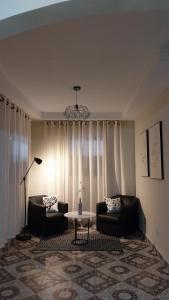 Casa espaçosa com Wi-Fi, garagem para 2 veículos e área externa em Campos dos Goytacazes