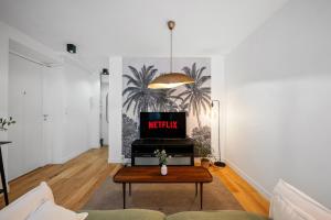 Les Palmiers, quiet and air-conditioned