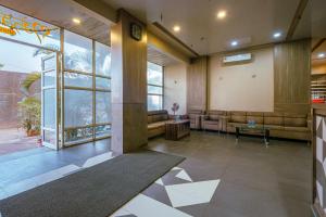 Hotel mahadev residency