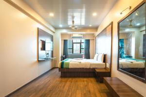 Hotel mahadev residency