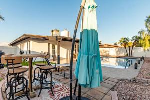 3BR Retreat with Diving Pool BBQ and Workspace