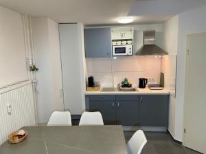 N27 City Stay - Modern Apartment Near Main Station - 24h Self-Check-in