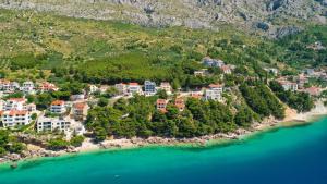 Studio Apartman Mia 1 - Omis by Villas Guide